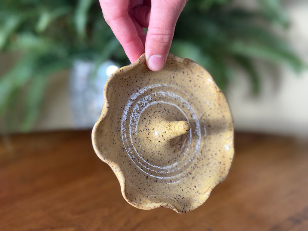 Frosted Lemon - Ring Dish